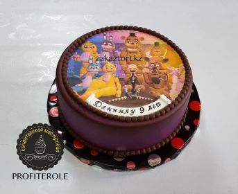 Вес 2,6 кг. Внутри "Медовик".