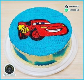 Вес 2,7 кг. Внутри "Красный бархат".