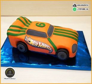 Вес 3,5 кг. Внутри "Шоколадно-банановый".