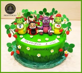 Вес 3,2 кг. Внутри "Шварцвальдский вишнёвый торт".