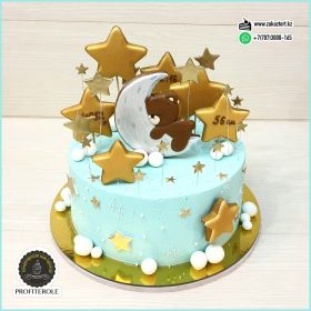 Вес 5,5 кг (без пряников). Начинка "Сникерс".