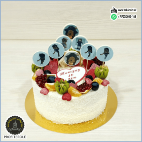 Вес 2,8 кг. Начинка "Рафаэлло"